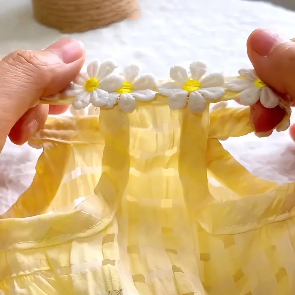 Breathable Floral Wreath Collar Pet Dress For Dogs And Cats